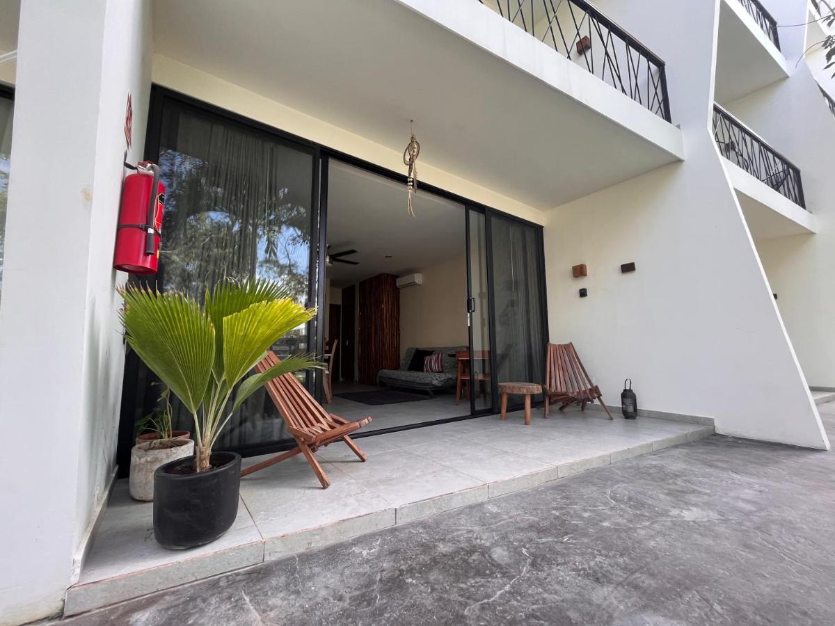 Condo Jungle Apartment & Private Patio Tulum Exteriör bild